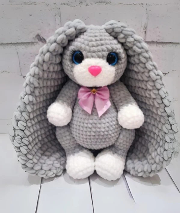 Patrón amigurumi de Conejito Orejón